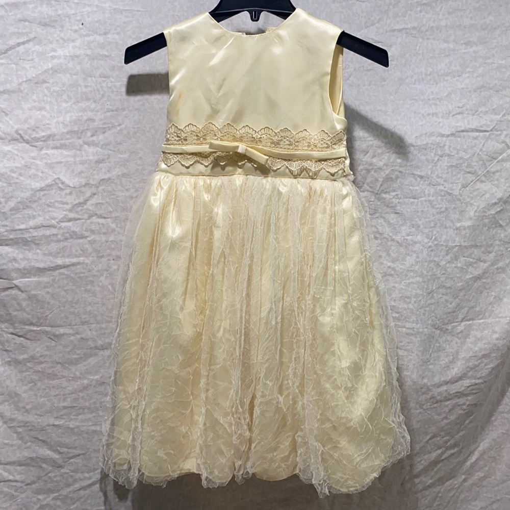 Custom made flower girl dress